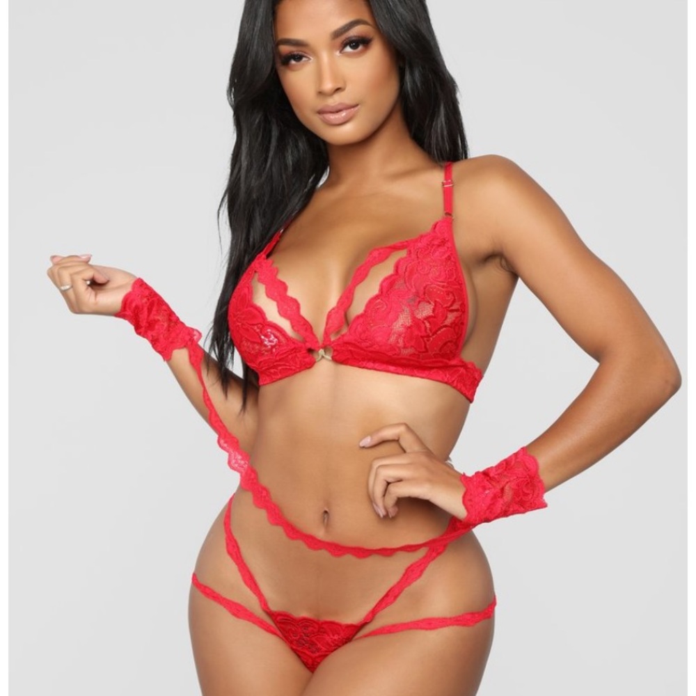 Fashion Nova Bra & Panty set